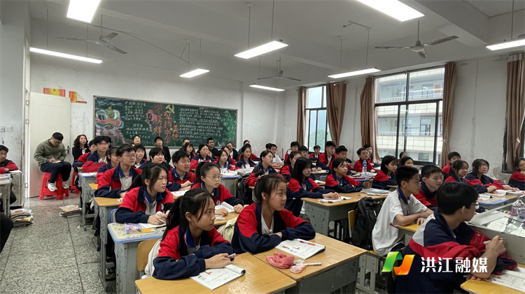 隆平学校1.png